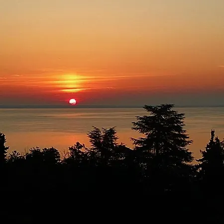 T8 Sunset 19 شقة تيهاني
